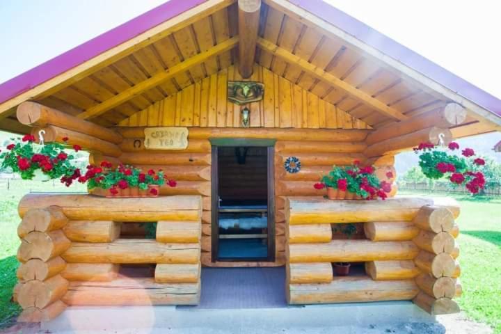 Casa Prundari Nicu și Mirela Hotel Poiana Teiului Cameră foto