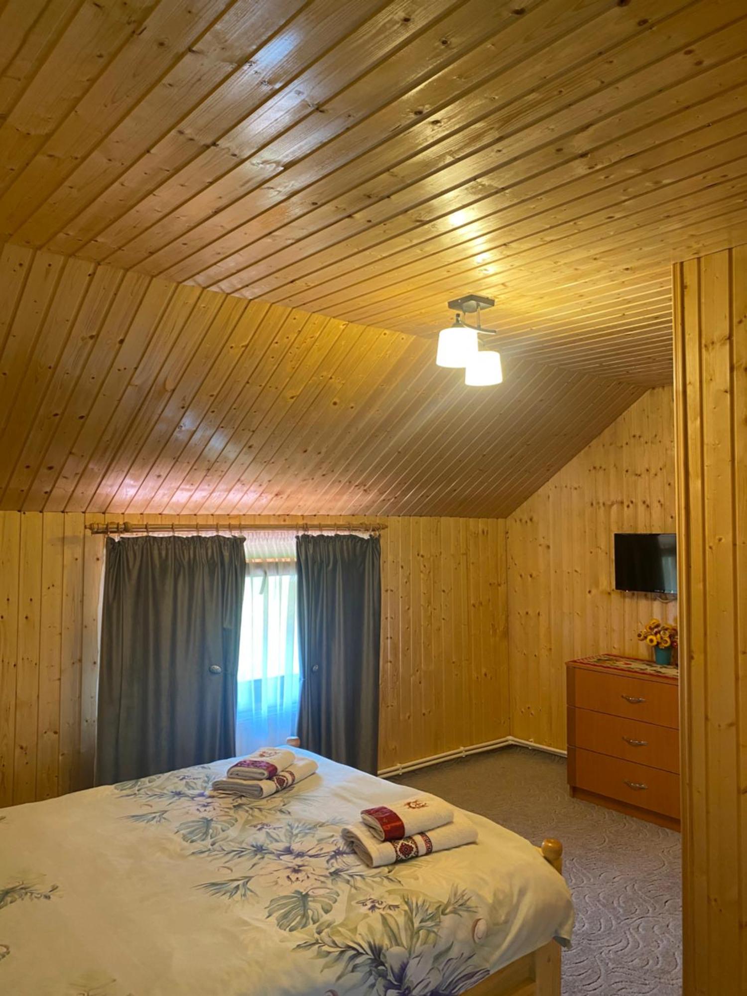 Casa Prundari Nicu și Mirela Hotel Poiana Teiului Exterior foto